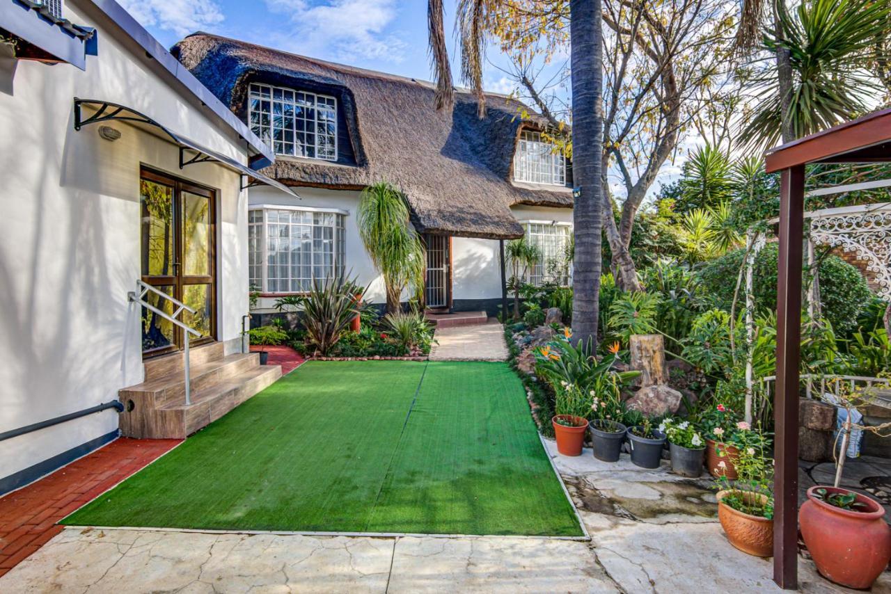 קמפטון פארק Lavender Villa No Loadshedding מראה חיצוני תמונה
